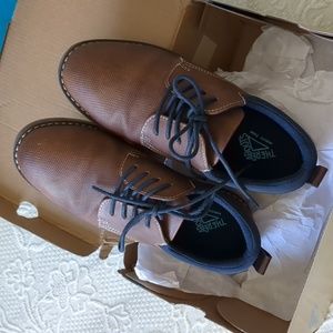 Boys Cognac Dress Shoes